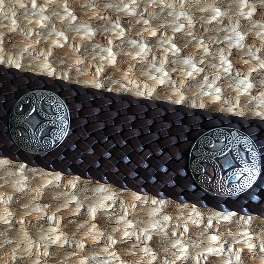 New: Anthropologie Woven Leather Belt with Silver Medallions. Size Medium
